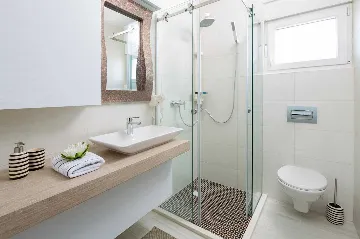 Apartment in Vir with Sea-View Balcony