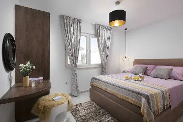 2-Bedroom Apartment with Sea View in Vir