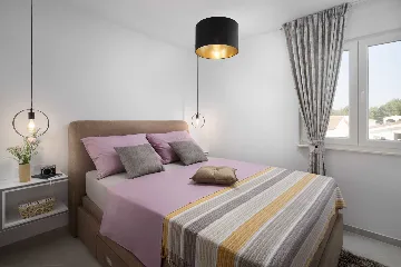 Vir 2-Bedroom Apartment for 4 with Sea View