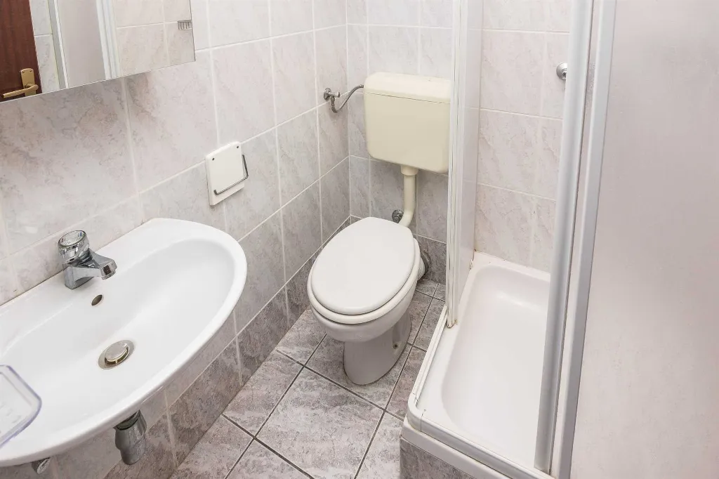 Privlaka 1-Bedroom Apartment for 2 with Balcony