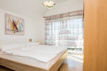 Privlaka 1-Bedroom Apartment for 2-4 Guests