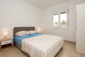 Apartment in Vir for 4–6 Guests, Partial Sea View