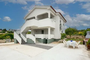 Vir Apartment for 2 with Partial Sea View