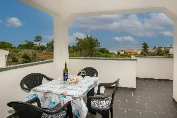 Vir Apartment for 2 with Partial Sea View