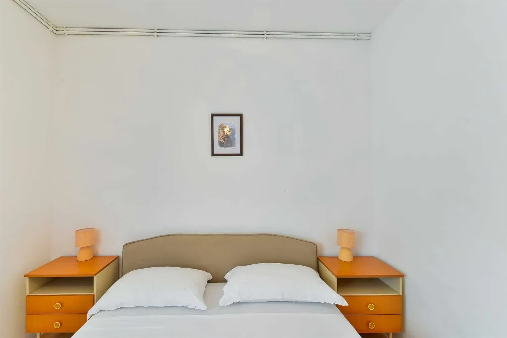 3-Bedroom Apartment in Vir for 6 Guests