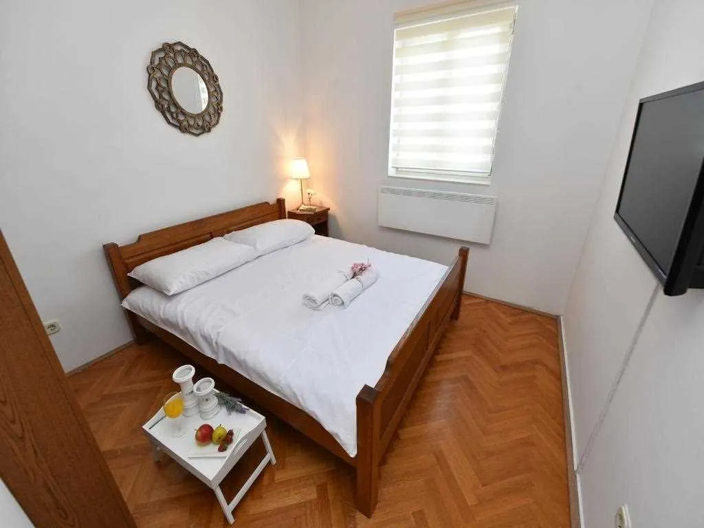 4-Bedroom Villa in Privlaka for 8–10 Guests