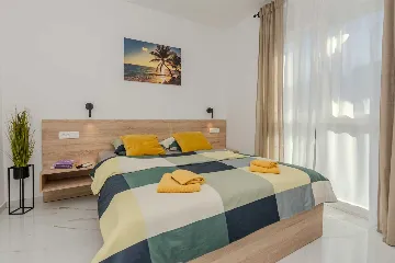 2-Bedroom Apartment in Vir for 4 Guests