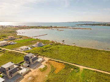 Privlaka 5-Bedroom Villa with Private Heated Pool