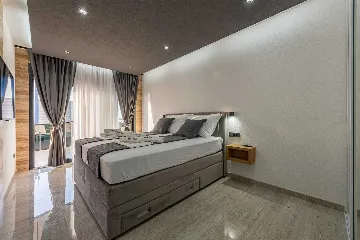 Privlaka 5-Bedroom Villa with Private Heated Pool