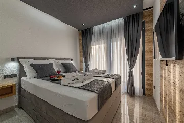 Privlaka 5-Bedroom Villa with Private Heated Pool