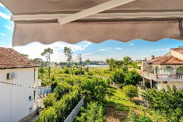 Privlaka Apartment with Sea View Balcony for 4