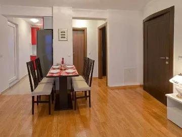 Privlaka Apartment for 2–4 Guests