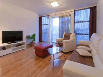 Privlaka Apartment for 2–4 Guests