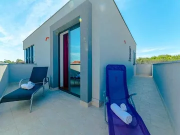 Privlaka Apartment for 2–4 Guests