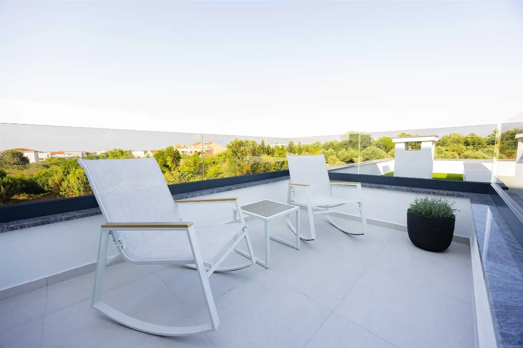 Villa with Private Pool & Sea View in Nin Zaton