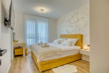 Villa with Private Pool & Sea View in Nin Zaton