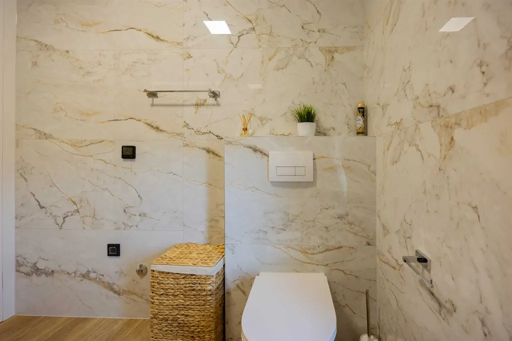Villa with Private Pool & Sea View in Nin Zaton