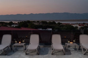 Penthouse Apartment in Vir for 4-5 Guests