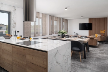 Penthouse Apartment in Vir for 4-5 Guests