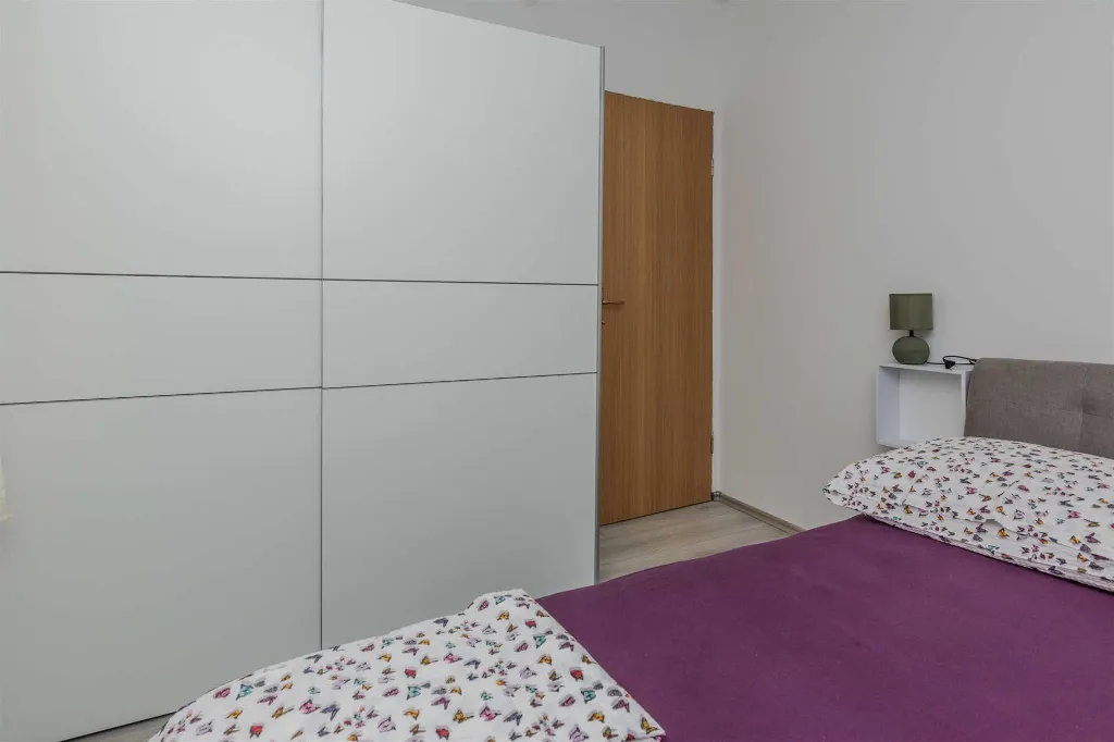 Apartment in Vir for 6 Guests, 600 m to Beach