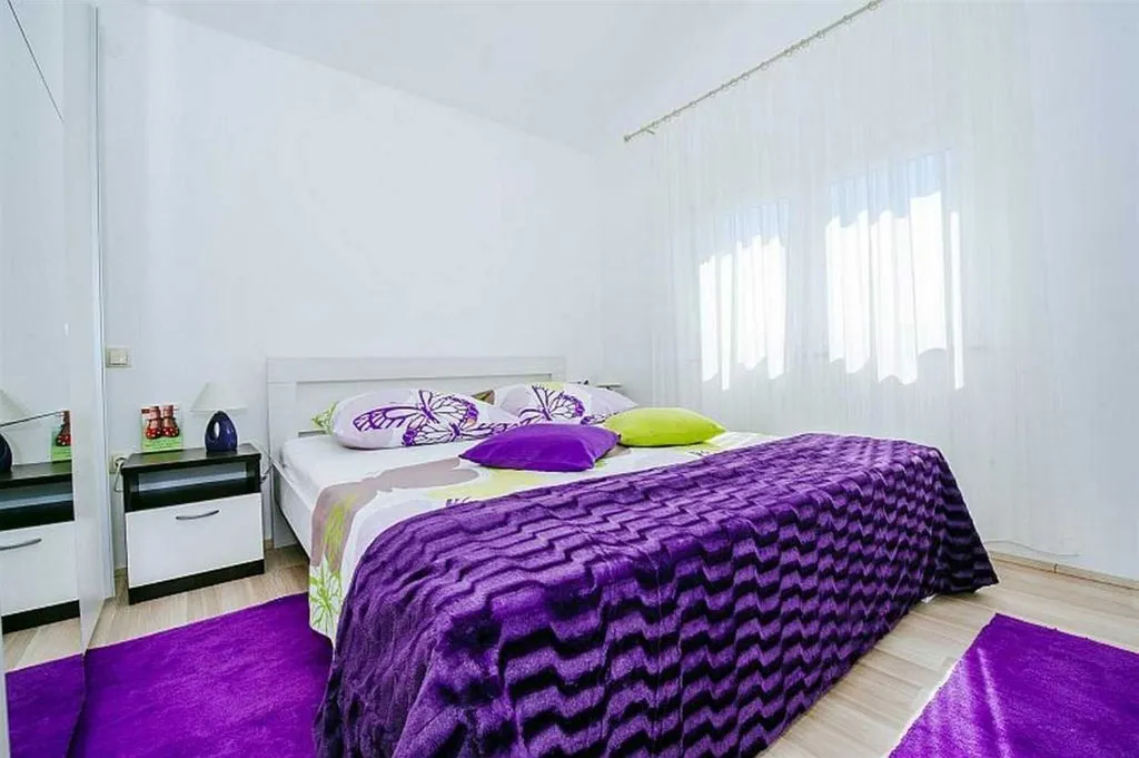 Apartment in Vrsi for 4 Guests