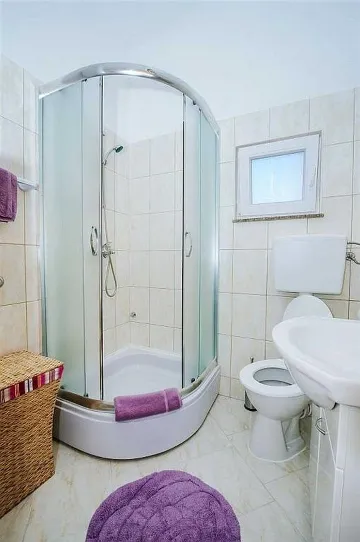 Apartment in Vrsi for 4 Guests