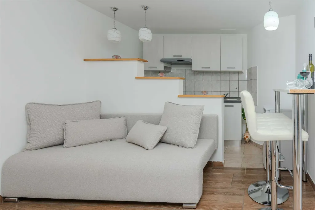 Holiday House in Nin, Zaton (Sleeps 8)
