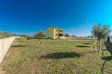 Holiday house in Ninski Stanovi for 8–10 guests