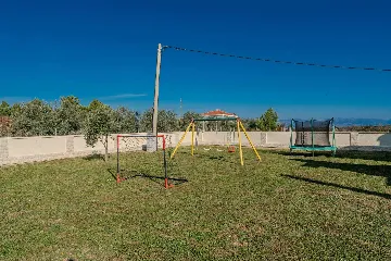 Holiday house in Ninski Stanovi for 8–10 guests