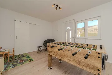 Holiday house in Ninski Stanovi for 8–10 guests