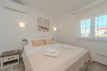 Holiday house in Ninski Stanovi for 8–10 guests