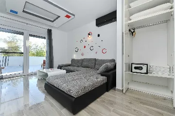 Privlaka Villa for 6–8 Guests with Private Pool