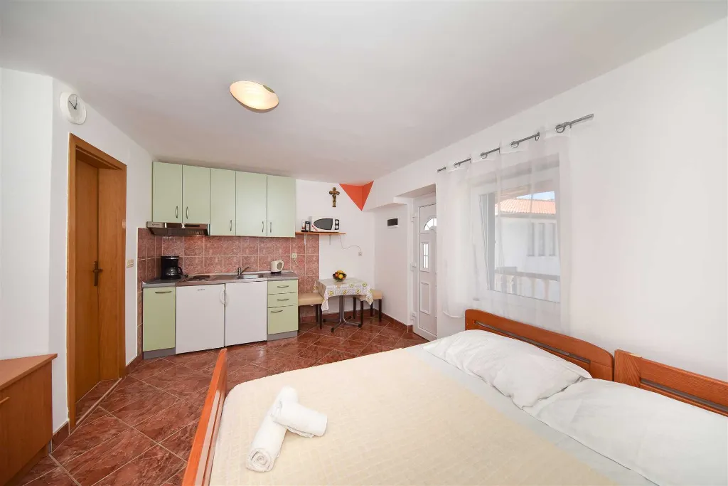 Studio Apartment in Privlaka for 2 Guests