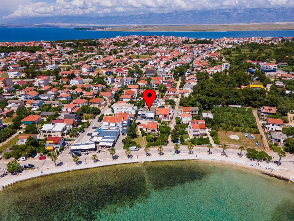 Apartment in Radovanjica, Vir for 4–5 Guests