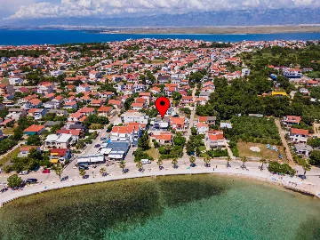 Apartment in Radovanjica, Vir for 4–5 Guests