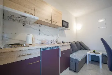 Vir Apartment for 4-5 Guests, 30 m to Beach