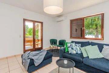 Privlaka Sea-View Holiday House for 6-8 Guests