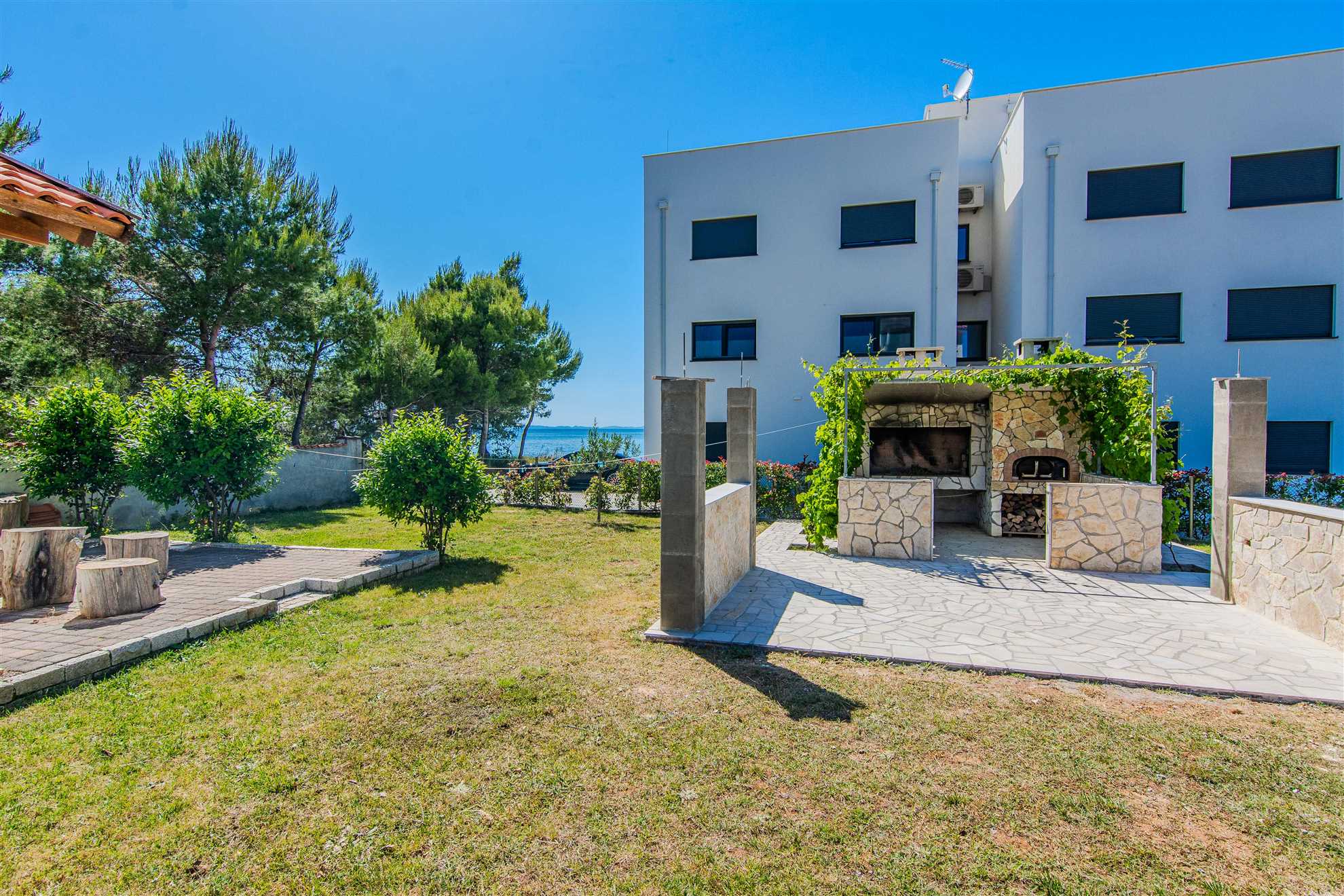 Sea view | Holiday home | 6-8 persons | Pets are welcome