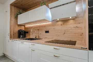 Modern Villa with Private Pool for 6-8 in Privlaka