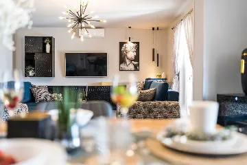 Modern Villa with Private Pool for 6-8 in Privlaka