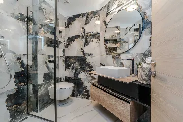 Modern Villa with Private Pool for 6-8 in Privlaka