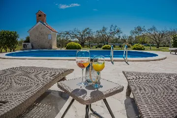 Modern Villa with Private Pool for 6-8 in Privlaka