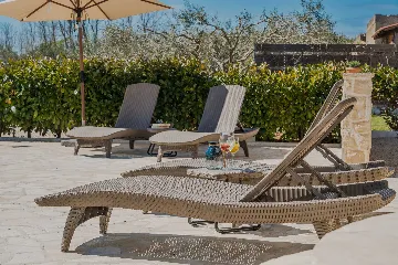 Modern Villa with Private Pool for 6-8 in Privlaka