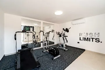 Privlaka 3-Bedroom Villa for 6-7 with Private Pool