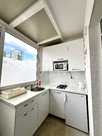 Studio Apartment in Vir for 2 with Partial Sea View