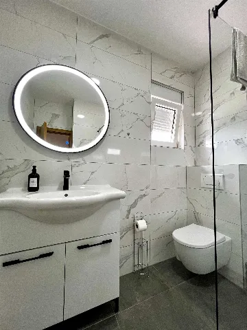 Studio Apartment in Vir for 2 with Partial Sea View