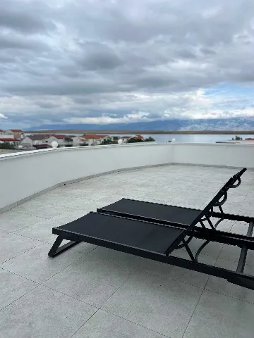 Apartment in Vir for 4–6 with Sea View