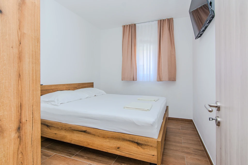 Vir 4-Person Apartment