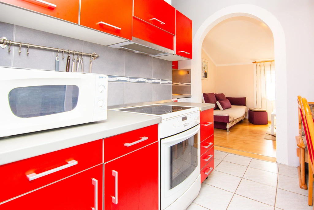 2-Bedroom Apartment in Vir for 4 Guests