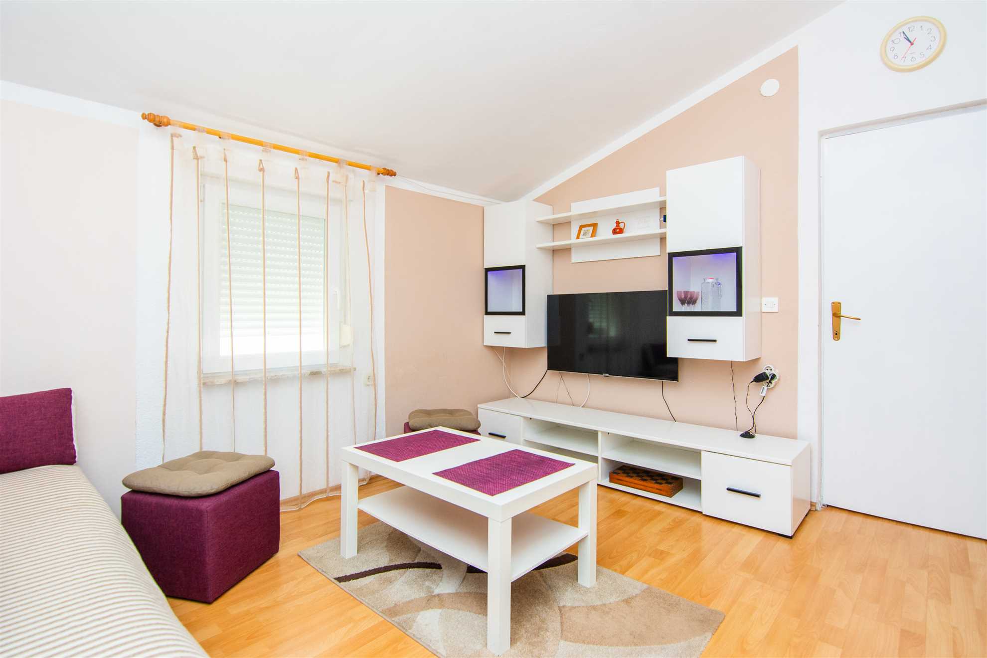 Apartment in a quiet area | For 4 persons | Pets are welcome